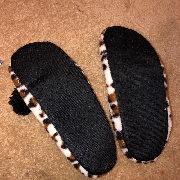 Slippers - Picture 2 of 2